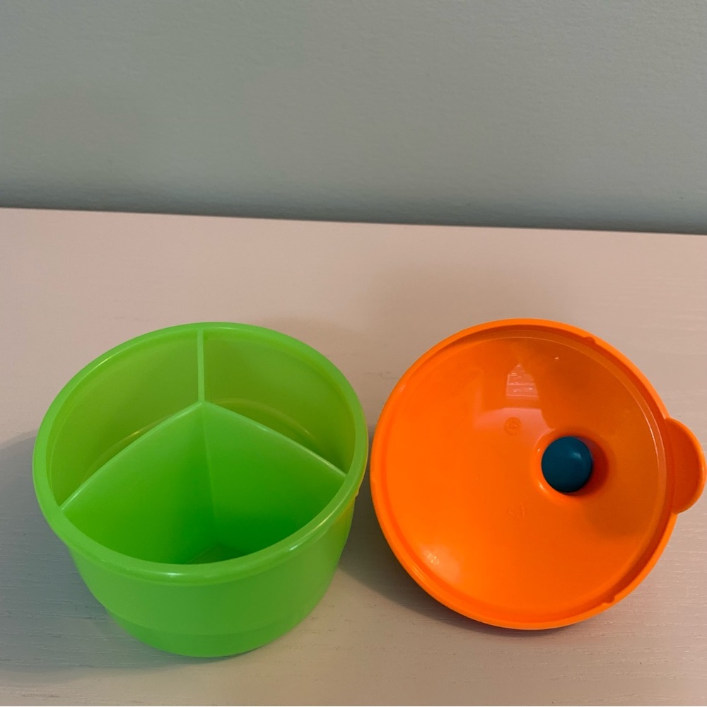 Tupperware Formula Dispenser New - Picture 5 of 9